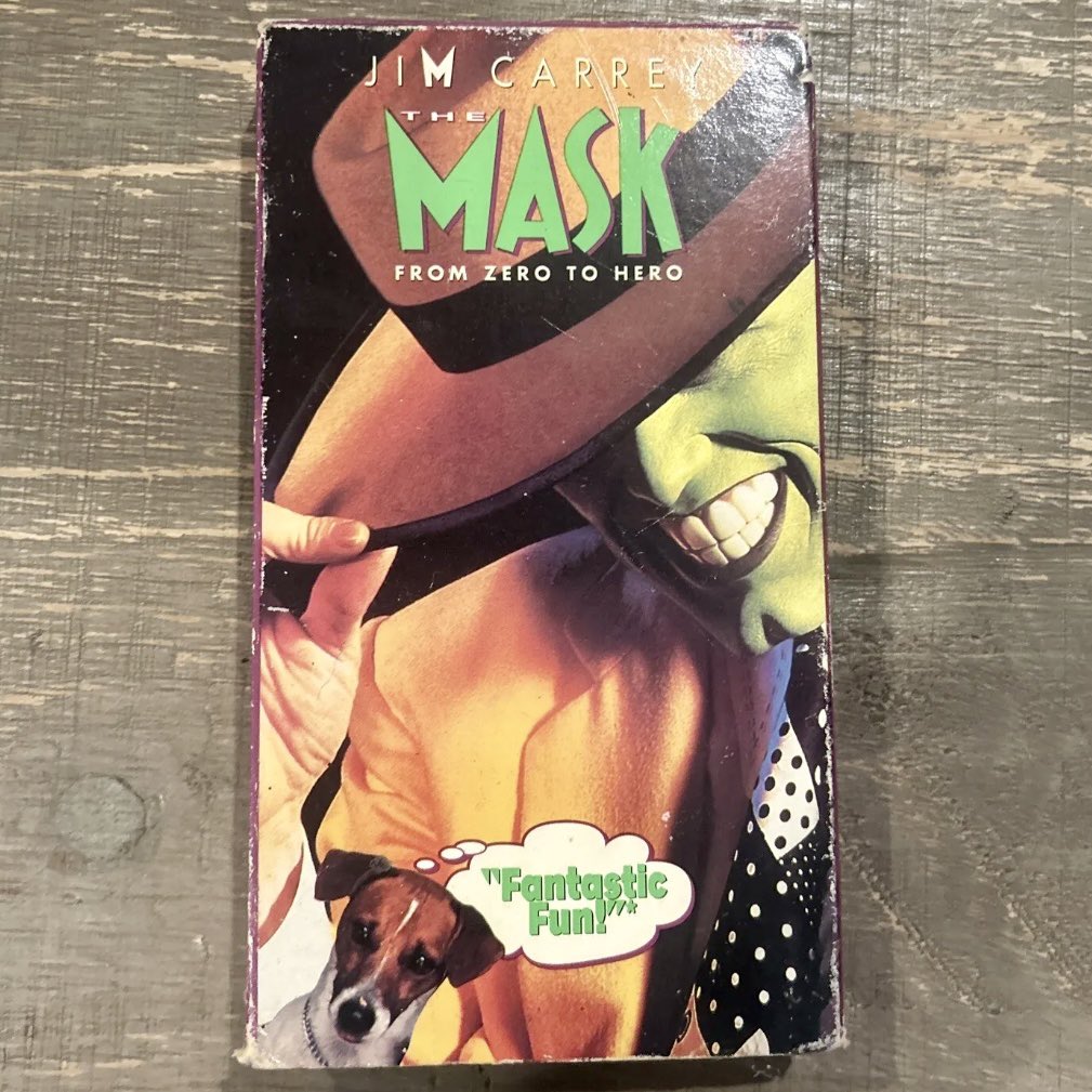 “Hold on, Sugar! Daddy's got a sweet tooth tonight!” #vhs #videotape #vhstape #90s #90smovie #movie #themask #jimcarrey #camerondiaz #peterriegert #petergreene #amyyasbeck #richardjeni #regecathey #benstein