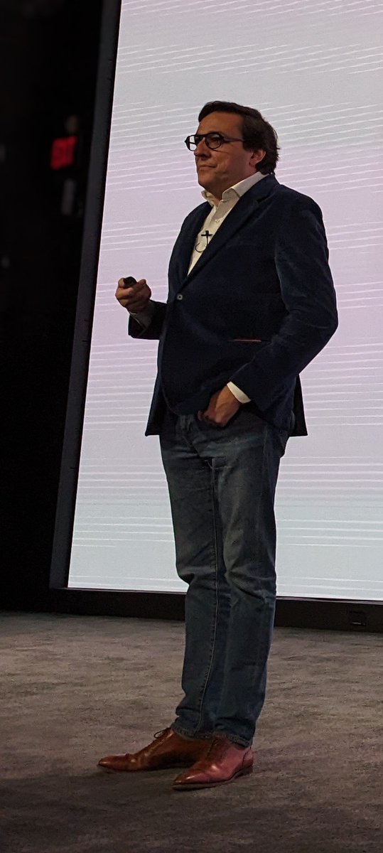 holgermu's tweet image. And no surprise @dariogila talks #Quantum Progress here. 

#IBMResearch