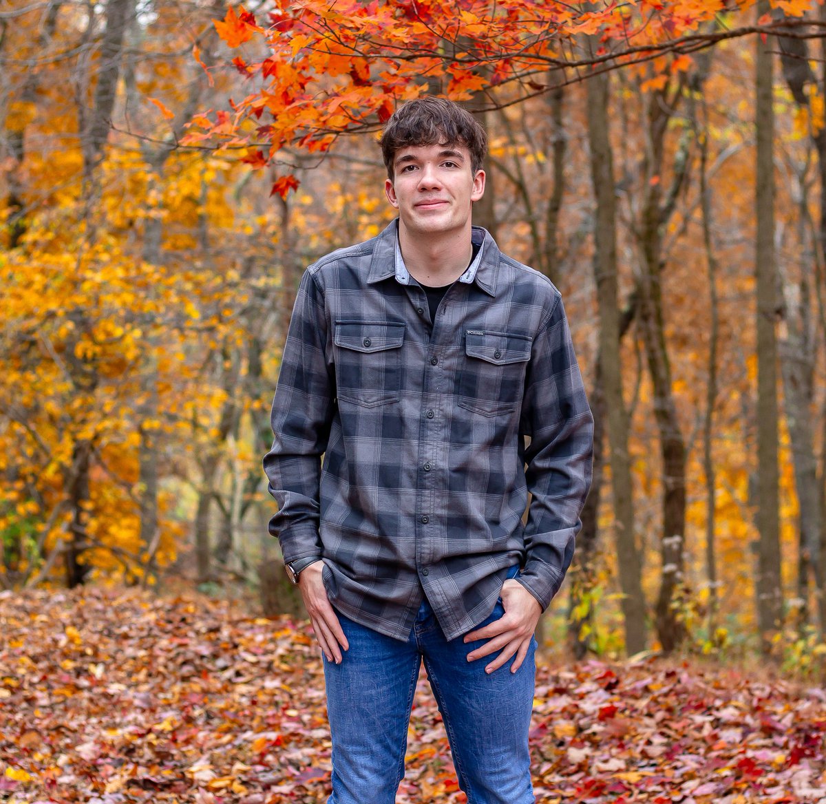 More Fall Senior Sessions!! Class of 2024 Tyler & Kayley📷🎓
#photography #seniorsession
#fallphotos
#fall #seniors #JenniferLindnerPhotography