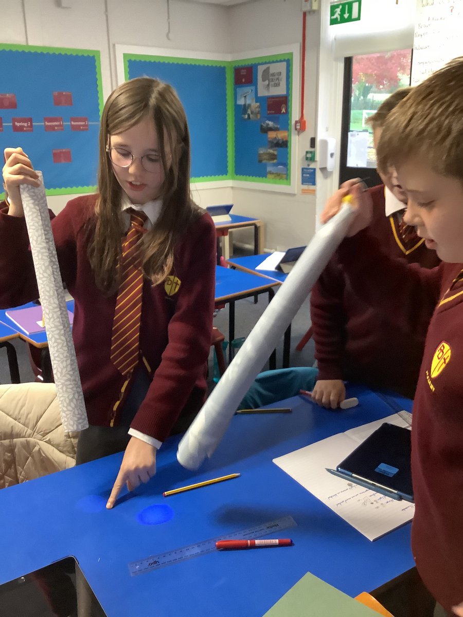 PDA_Y6's tweet image. Our first lesson on our new science topic this week was spent reviewing some key knowledge on light, proving it travels in straight lines and representing scientific knowledge using diagrams #pdascience