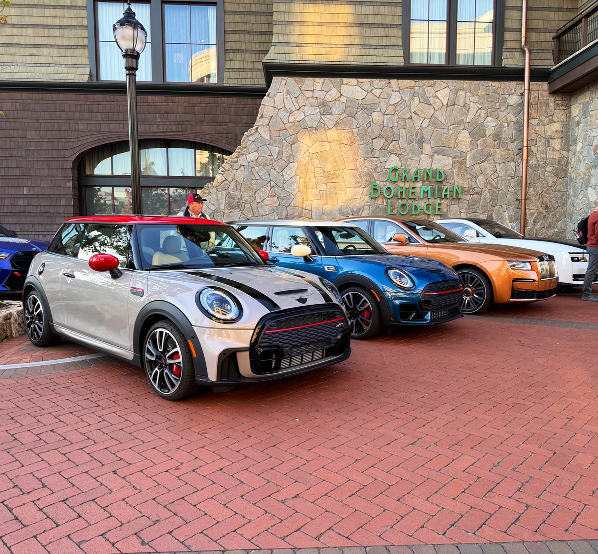 gabosalazar21's tweet image. Un día más en el paraíso 🤩 esto es BMW #TestFest y es un día al año en el que puedes manejar TODO de @BMWMex y sus 4 marcas. ¿Con qué auto empezamos?