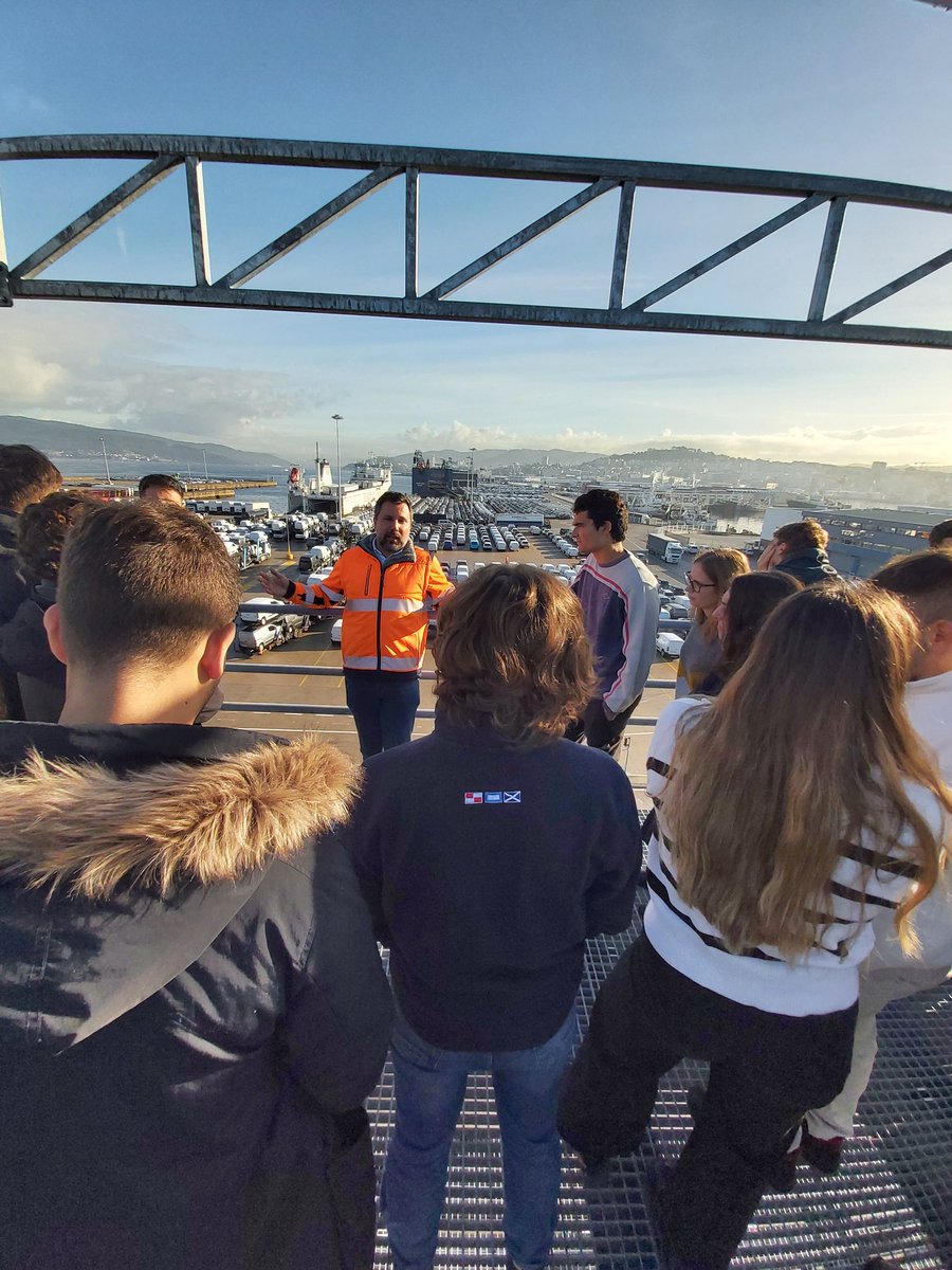 ETSI Navales de la UPM (@etsin_oficial) on Twitter photo Desde lo alto del silo del <a href="/PuertoDeVigo/">Puerto de Vigo</a> estudiando la logística de #Suardiaz con los estudiantes del Máster de Ingeniería Naval y Oceánica de la <a href="/ETSIN_Oficial/">ETSI Navales de la UPM</a> de l <a href="/La_UPM/">Universidad Politécnica de Madrid</a>
#etsinavales #riasbaixas #riadevigo Desde lo alto del silo del <a href="/PuertoDeVigo/">Puerto de Vigo</a> estudiando la logística de #Suardiaz con los estudiantes del Máster de Ingeniería Naval y Oceánica de la <a href="/ETSIN_Oficial/">ETSI Navales de la UPM</a> de l <a href="/La_UPM/">Universidad Politécnica de Madrid</a>
#etsinavales #riasbaixas #riadevigo