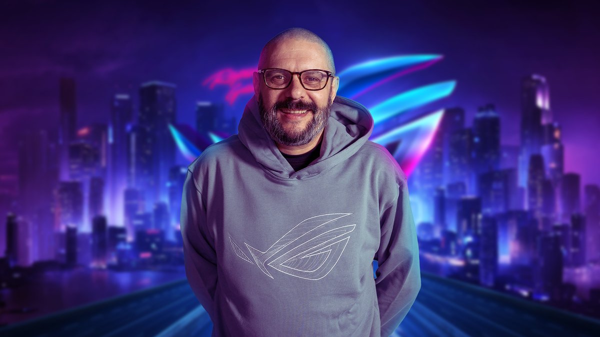 GrandadGaming_'s tweet image. What I looked like when GTA V came out vs now 🤣🤣🤣

#TwitchAgesYou