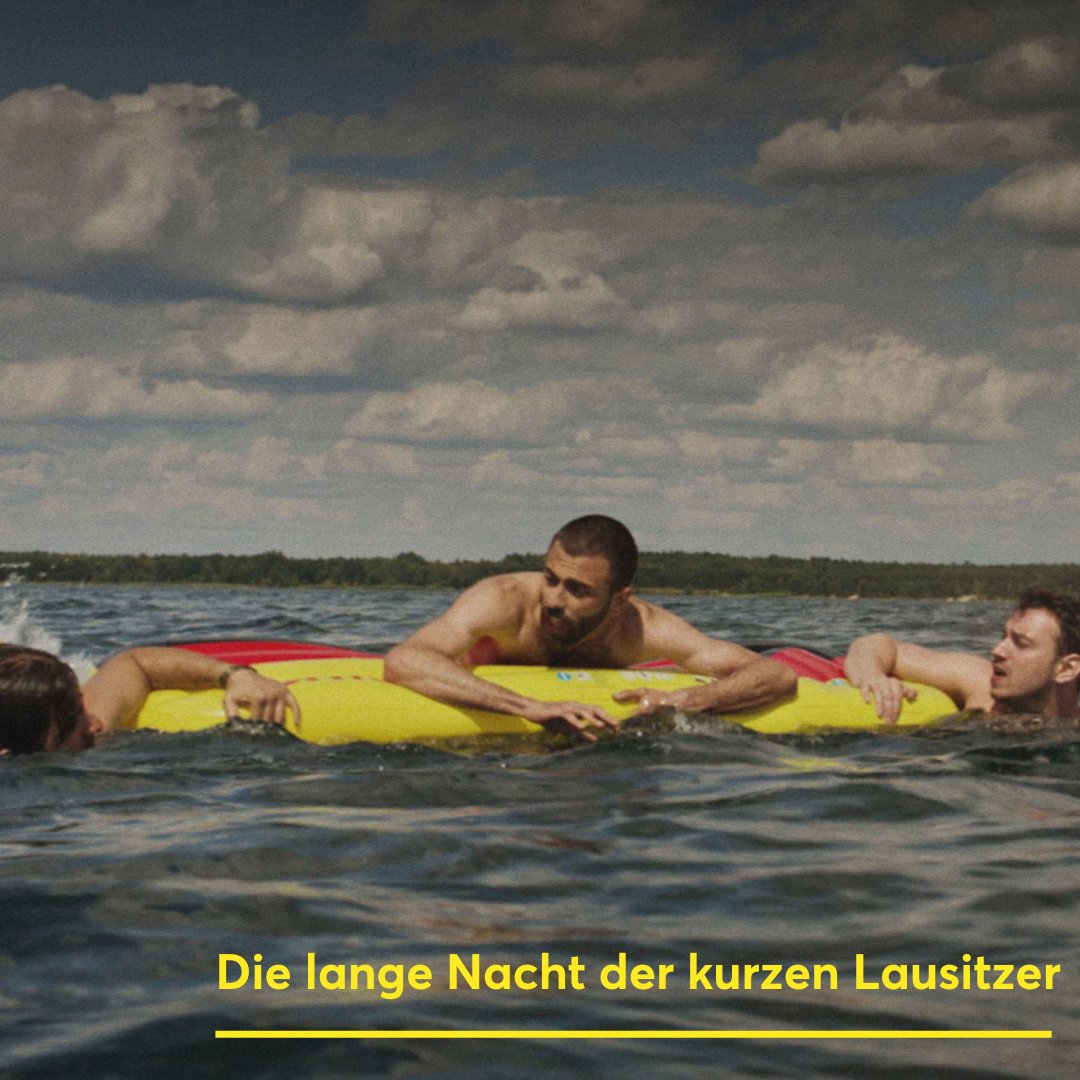 Lange Nacht der kurzen Lausitzer | Dłujka noc krotkich łužyskich filmow | Dołha nóc
krótkich łužiskich filmow"
Die Beiträge zeigen Lausitzer Welten und Themen, die die Region formen und verkörpern. Block 1 um 19 Uhr im Weltspiegel (Großer Saal), Block 2 um 21 Uhr.