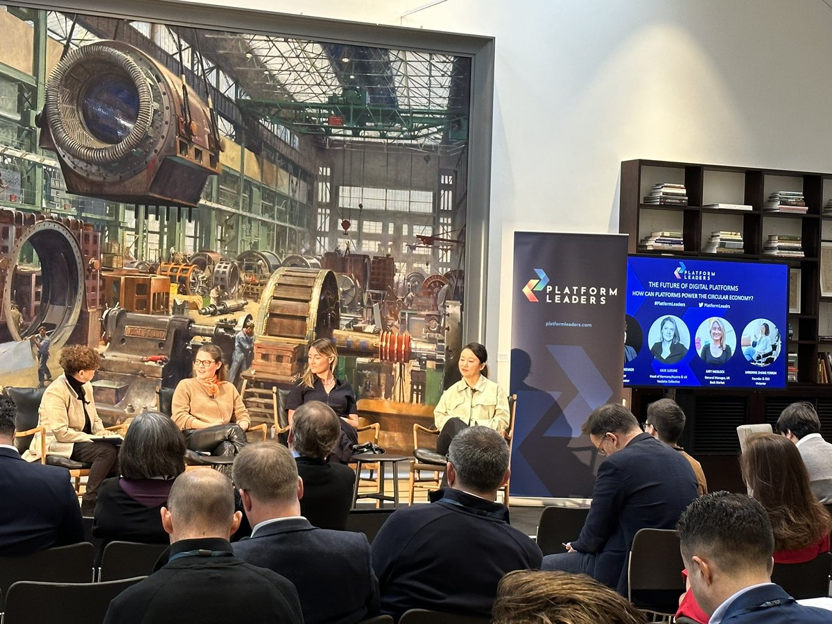 Fantastic panel on how platforms can power the circular economy with <a href="/jennschenker/">Jennifer Schenker</a> <a href="/theinnovator/">The Innovator</a> <a href="/MadameSardine/">Sandrine ZhangFerron</a> @vinterior @KatyMedlock <a href="/backmarket/">Back Market</a> Julie Lejeune <a href="/vestiaireco/">Vestiaire Collective</a> #platformleaders