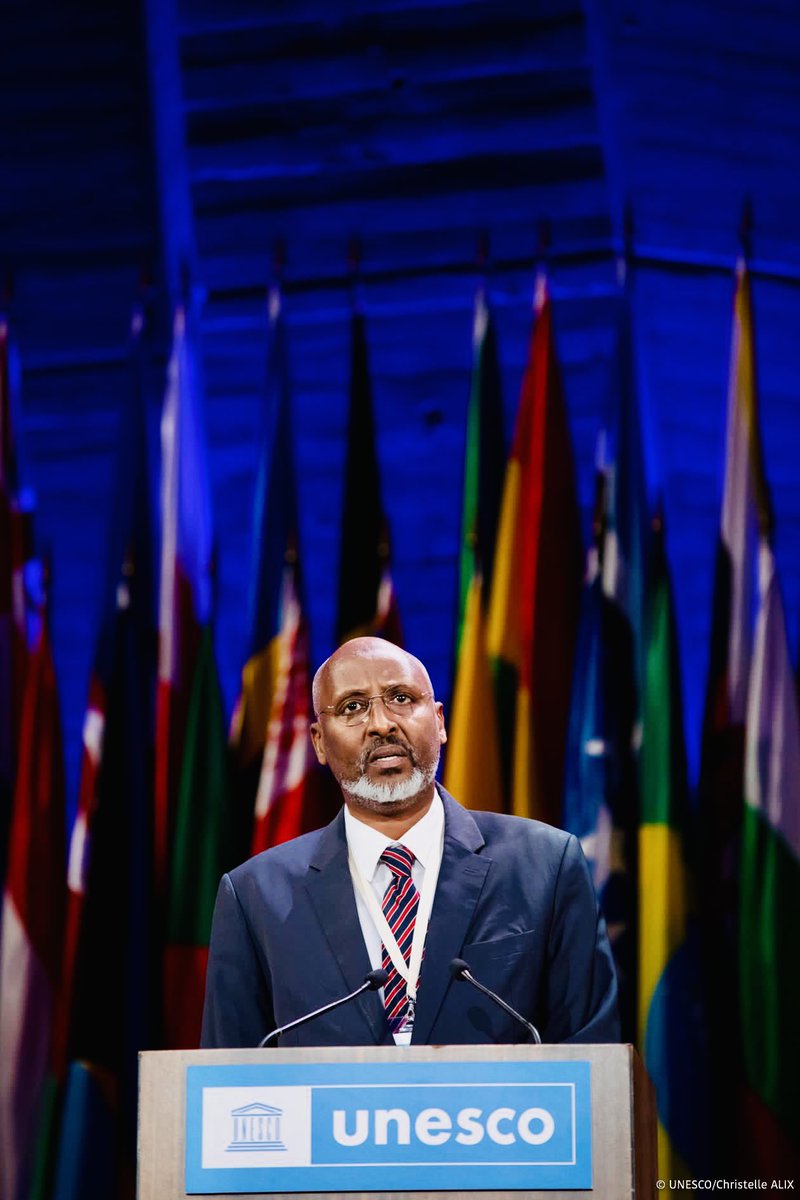 A la tribune de l UNESCO, après avoir égrené les réalisations majeures de notre pays dans les domaines de l éducation, de l enseignement supérieur et la culture, je n ai manqué de rappeler à la grande famille UNESCO la nécessité et l urgence de cesser la tragédie humaine à Gaza.