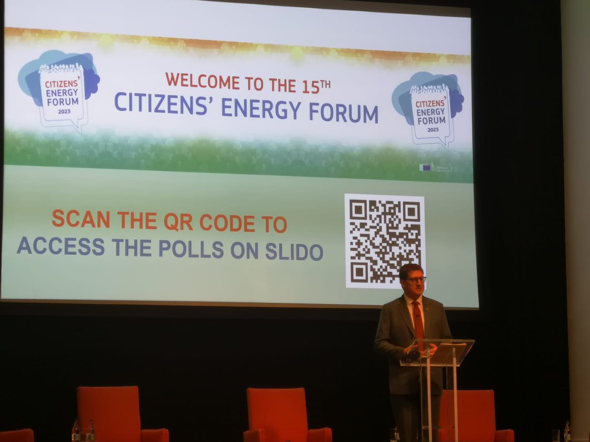 Joshua Roberts (@attyforearth) on Twitter photo <a href="/EamonRyan/">Eamon Ryan</a>: We have to move on from the idea that the market will solve everything; we need more collaboration and empowerment of citizens & their #communities to succeed in the #energytransition
#En4cit #citizensenergyforum <a href="/EamonRyan/">Eamon Ryan</a>: We have to move on from the idea that the market will solve everything; we need more collaboration and empowerment of citizens & their #communities to succeed in the #energytransition
#En4cit #citizensenergyforum