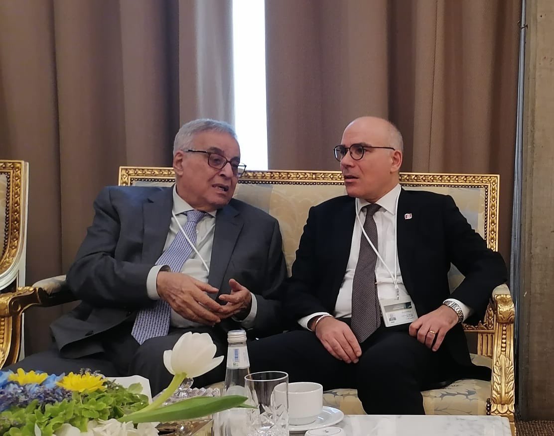 بمناسبة مشاركتي في الدورة غير العادية لمجلس <a href="/LeagueArab/">Arab League</a>  على المستوى الوزاري التحضيري للقمة العربية الطارئة بالرياض يوم 09-11- 2023 تحادثت مع نظرائي من سوريا وفلسطين ولبنان حول العدوان الغاشم على الشعب 🇵🇸 في قطاع غزة، والتوصل الى موقف عربي واسلامي لمساندة قضيته العادلة.