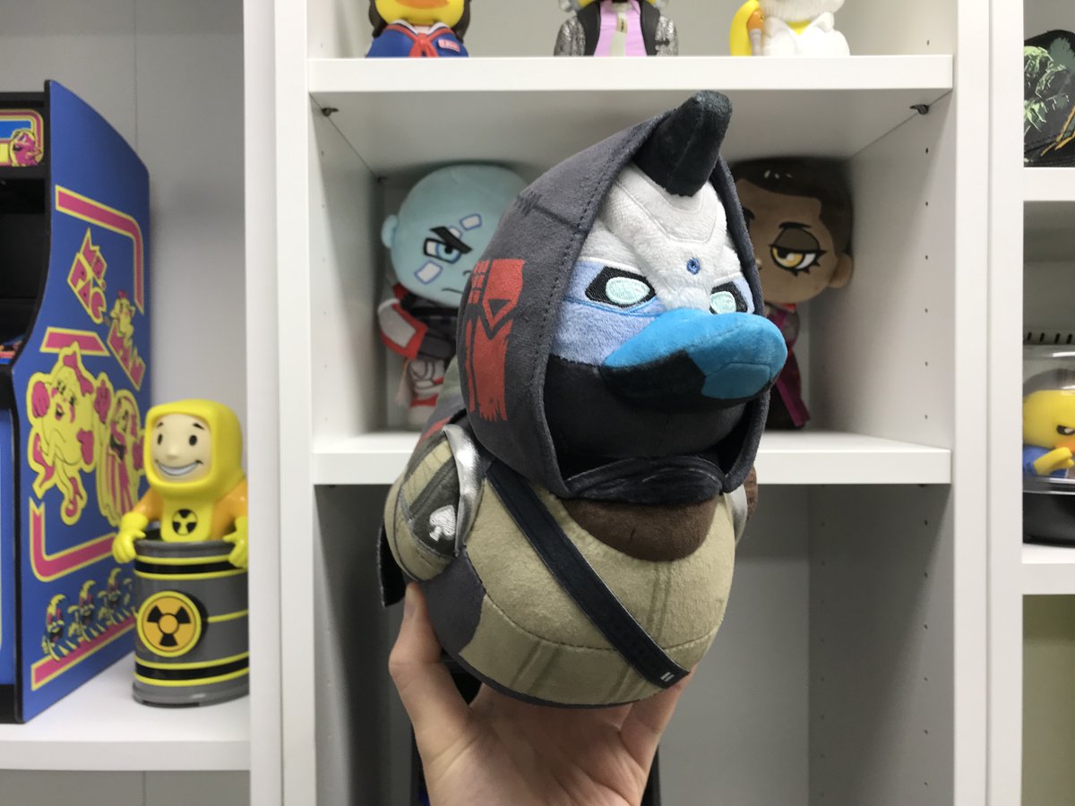 🚨IT’S GIVEAWAY TIME 🚨 To celebrate the launch of TUBBZ PLUSHIES tubbz.com we are giving away this MONEY CAN'T BUY 1st ever CAYDE-6 TUBBZ PLUSHIE! - to enter FOLLOW @numskulldesigns - LIKE and REPOST this post! Winner will be announced next week, Good luck…