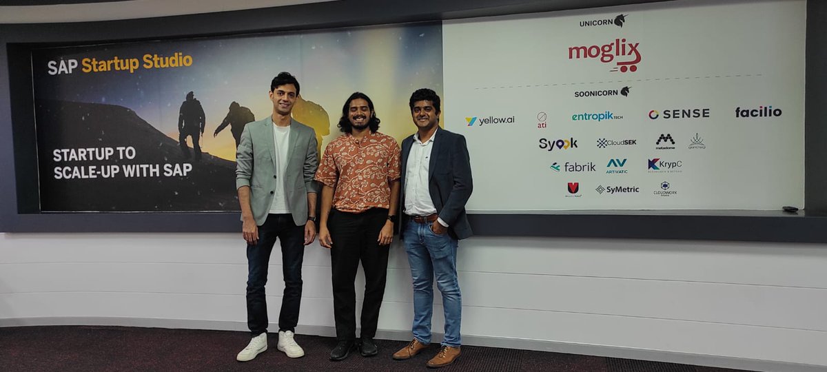 🌟 An enlightening evening at <a href="/SAPStartupStudi/">SAP Startup Studio</a> as CIOs, Chetan Trivedi, <a href="/Vedanta_Group/">Vedanta Group</a>, Kaustubh Dabral, CIO, <a href="/DaburIndia/">Dabur India Ltd</a>; Rohit Arun Agarwal, CFO, <a href="/upGrad_edu/">upGrad</a> &amp; Antony Prem CDO, CBCI Society of Medical Education, St. John’s Hospital explored collaboration with our partners.