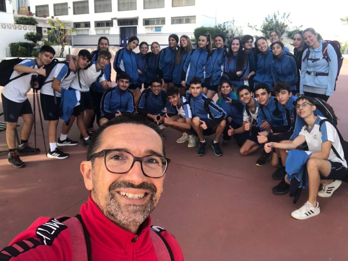 Colegio La Marina tweet media