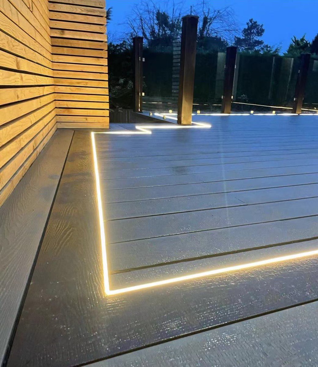 HooYoo18701's tweet image. Linear light strips are applied on garden floors, with their minimalist design not only providing illumination but also creating a warm atmosphere.#ledstriplight #ledstripfactory