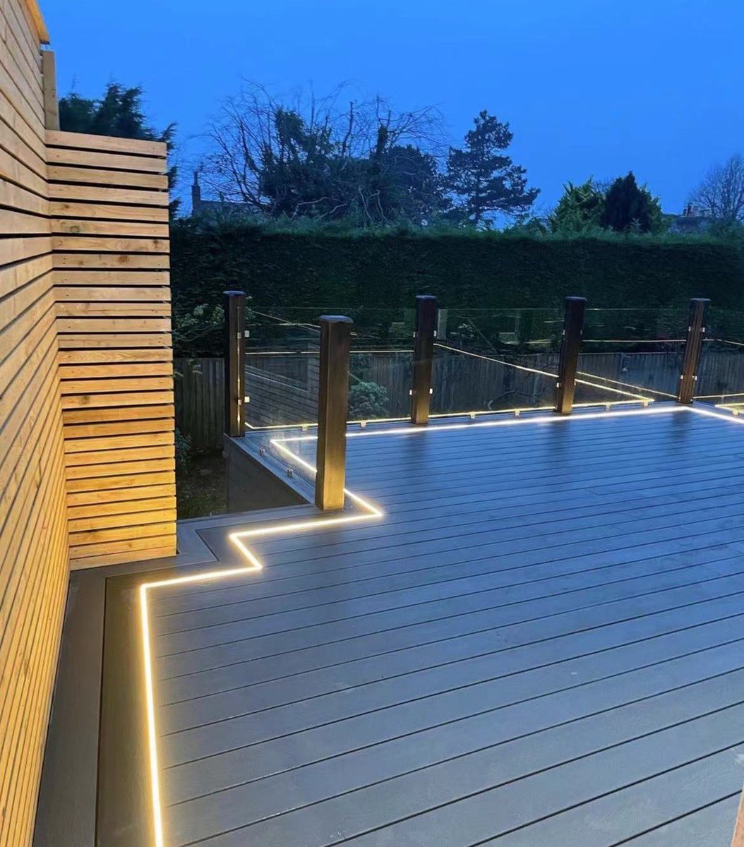 HooYoo18701's tweet image. Linear light strips are applied on garden floors, with their minimalist design not only providing illumination but also creating a warm atmosphere.#ledstriplight #ledstripfactory