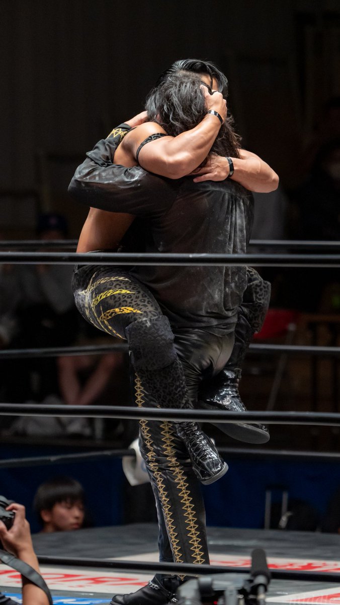 middle_wr's tweet image. 😭😭😭
2023.11.9 後楽園ホール
#Ｈ・Ｙ・Ｏ
#ルイスマンテ
#DRAGONGATE