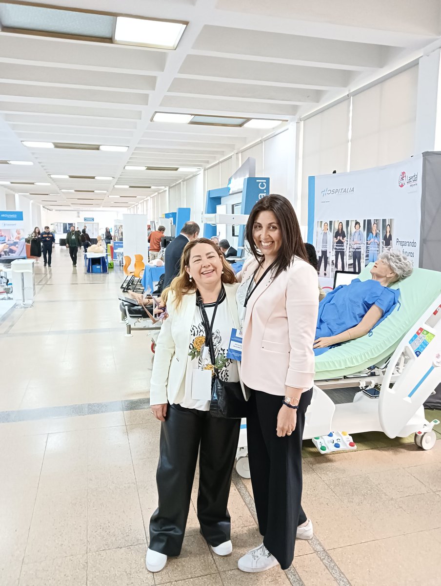 instaladas en las jornadas de simulación facultad de medicina Univesidad de Chile <a href="/UATalca/">Janet Vargas</a> <a href="/AmaliaSilvaG/">Amalia Silva</a> <a href="/autonomadechile/">Universidad Autónoma de Chile</a> <a href="/DorisGrinspun/">Dr. Doris Grinspun 🇨🇦 RN, PhD, FAAN, O.ONT</a> <a href="/ChampionsbpsoUA/">ChampionsBPSO.UA</a>