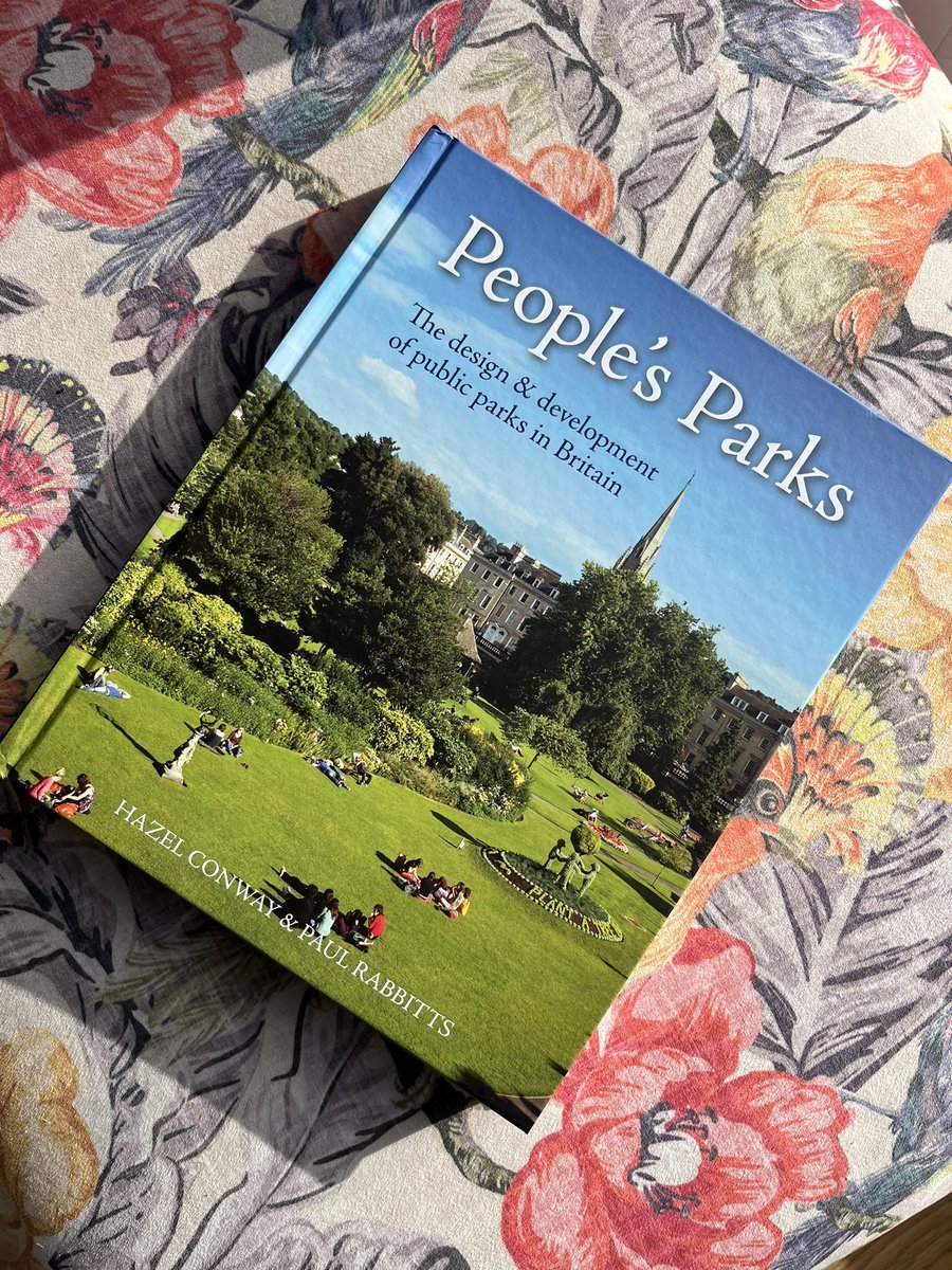 CWparkman's tweet photo. Working from home with a stinking cold and this arrives #perfecttonic #loveparks ππ€§π @bandmasta https://t.co/ngiTO1mK8Z