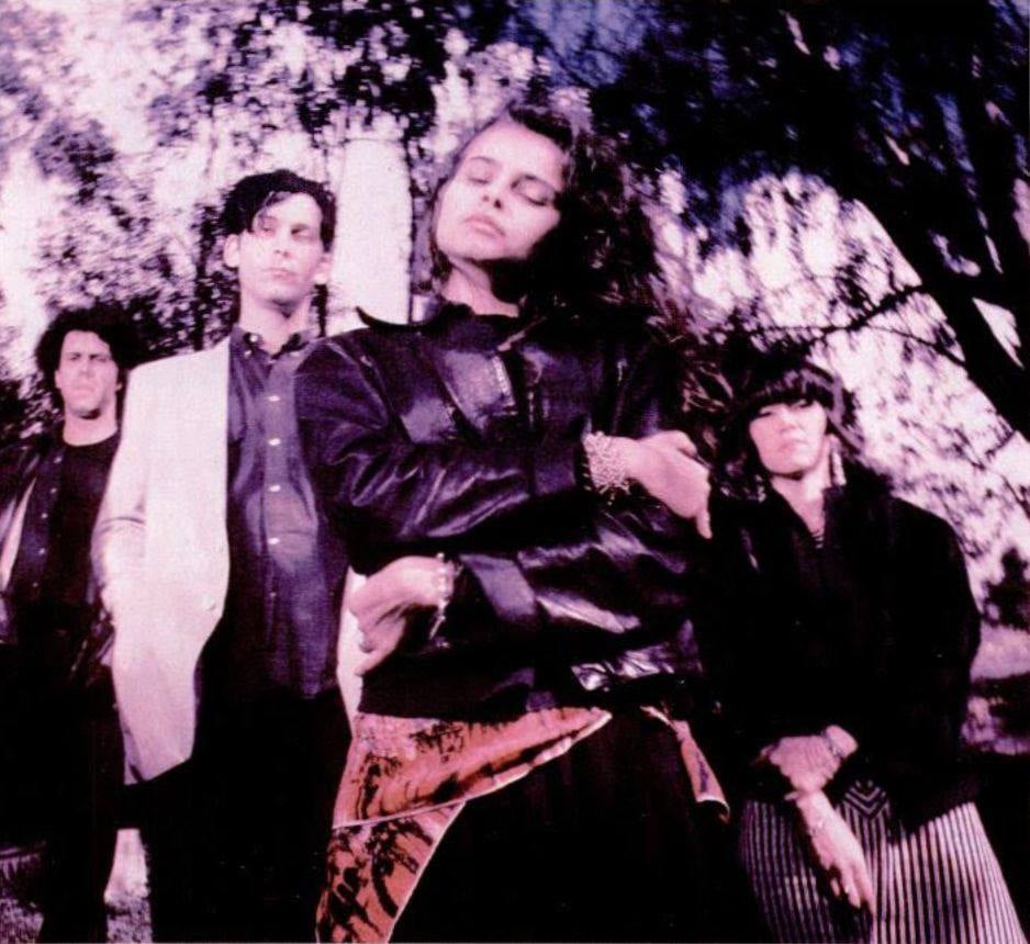 75orLess's tweet image. This week's episode of 'That's Not Incredible!' has been posted. For fans of Opal, Sweeping Promises, Ween, Cultsongs, Endless Boogie,  Groundhawgs, Papas Fritas, Pernice Brothers, Poster Children, Teenage Fan Club, Eureka California, Karate, Keith A/B shorturl.at/dzAM9