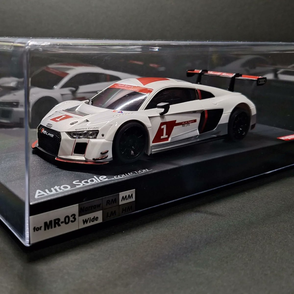 DeliciousGarage's tweet photo. Audi R8 LMS 2015
The white body is cool.
#京商 #ミニッツ #kyosho #miniz #audi #audir8 #audiabt #audidtm #abt #アウディ #アウディr8 #audisport #オートスケールコレクション #ミニッツ部 https://t.co/vHi7jTTjQi