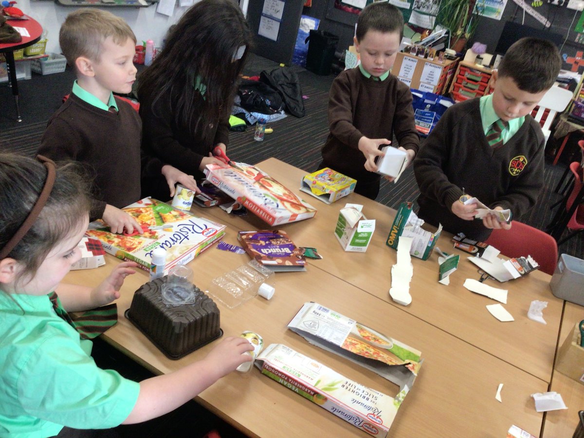 stem_st_denis's tweet photo. Our @St_Denis_PS lunchtime #CardboardClub is very busy, today we are designing and construcing robots #FutureEngineers #DYW https://t.co/ZOGSzeo45p