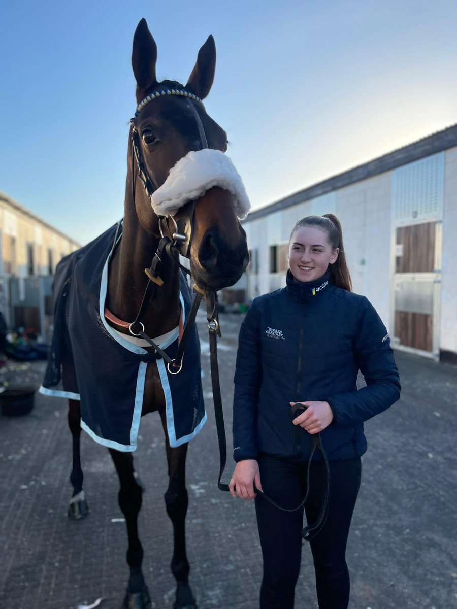 wgreatrexracing's tweet photo. We have 2 runners today. Tipperary Star runs @NewburyRacing 1.50pm Mares’ Novices’ Hurdle @Sean_Bowen_ rides for Glassex Holdings Ltd. Callin Baton Rouge runs @SedgefieldRace 3.55pm Mares’ Hcap Hurdle, Brian Hughes rides for Jim &amp; Claire Ltd. Proudly sponsored by @1accountID https://t.co/j5WiNoCO2t