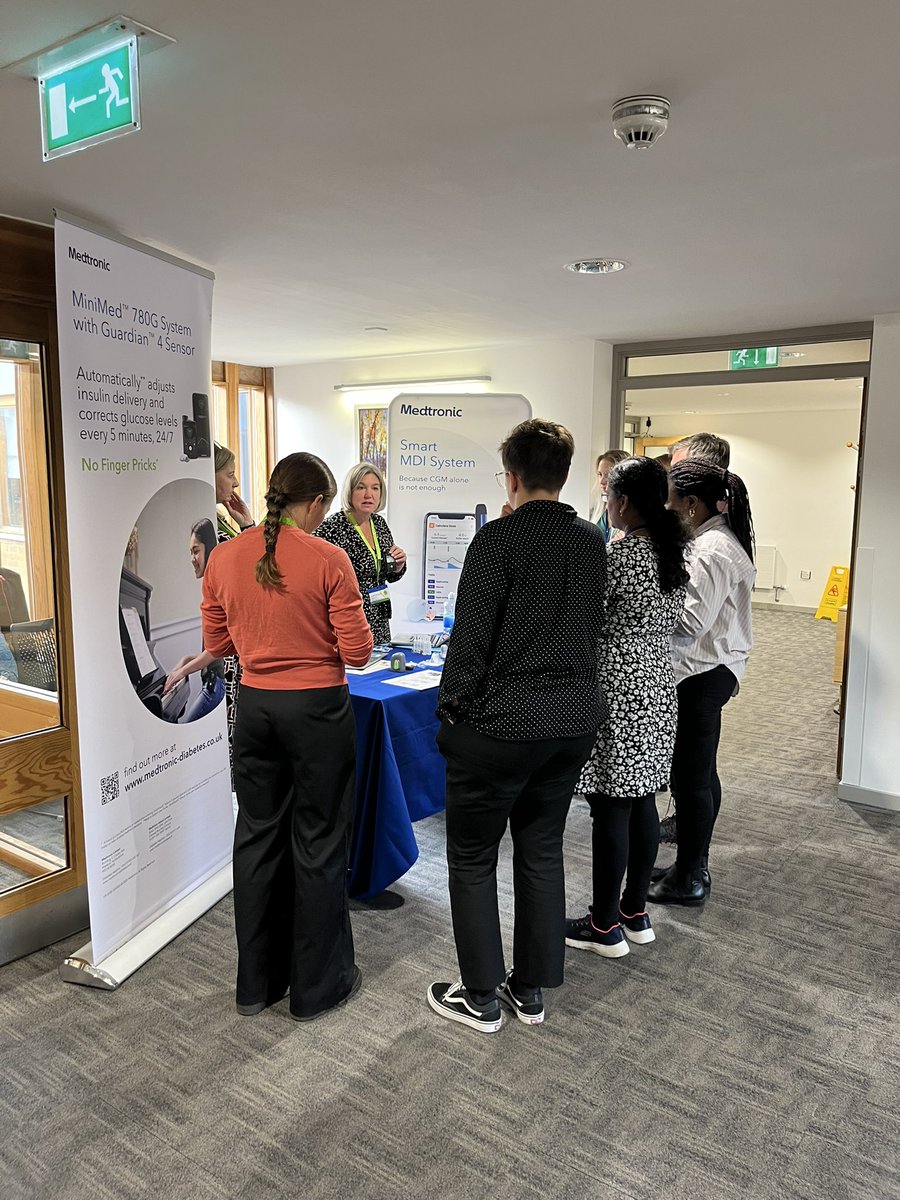 KitchingChloe's tweet photo. A fast paced start to the @LDC_tweets Practical Type 1 Technology Course with ‘speed dating’ - delegates getting a 10 minute talk from each of our sponsor companies about their technology @AbbottNews @dexcom @Medtronic @Insulet_UK @airliquidegroup @ypsomed https://t.co/nfn860RE2X