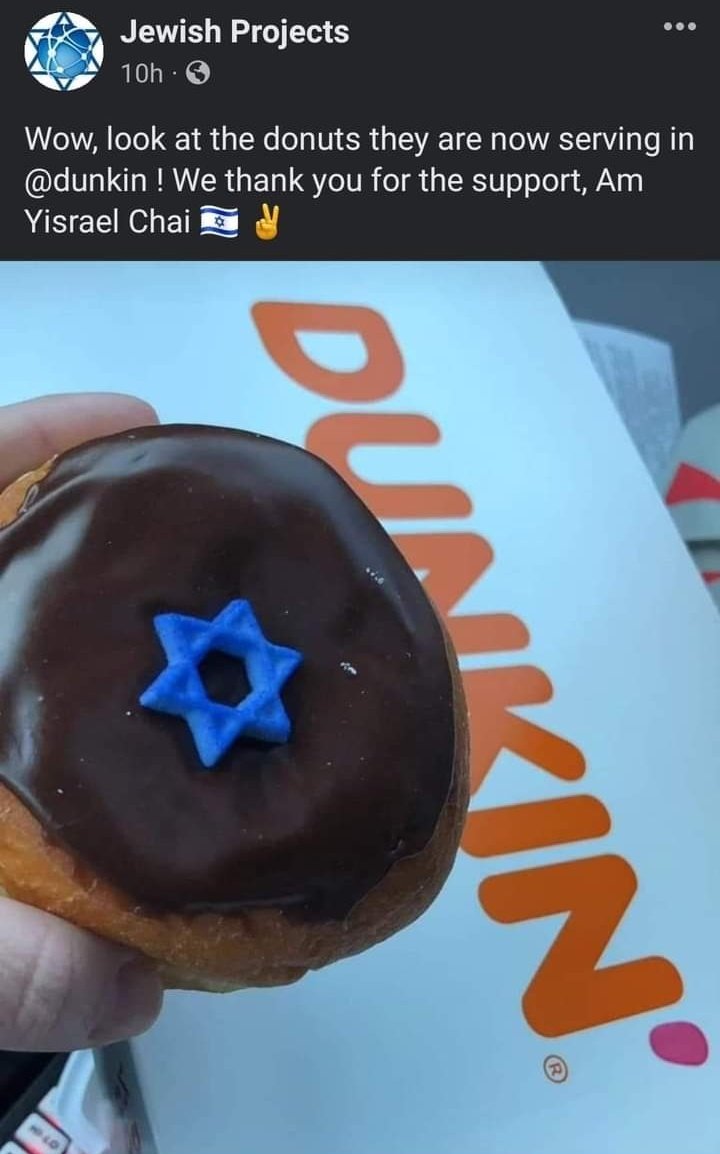 tahreemkhann's tweet photo. Time to boycott #dunkindonuts https://t.co/qZDjouxgPh
