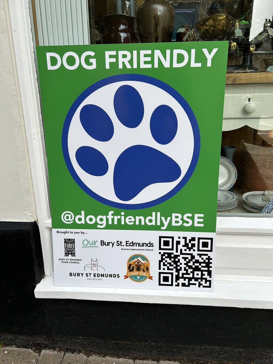 A perfect trio Elimayboo Antiques facebook.com/ElimaybooAntiq… - Langton Place - dog friendly #BuryStEdmunds <a href="/Dogfriendlybse/">DogFriendlyBSE</a> <a href="/ourburysteds/">Our Bury St Edmunds</a>