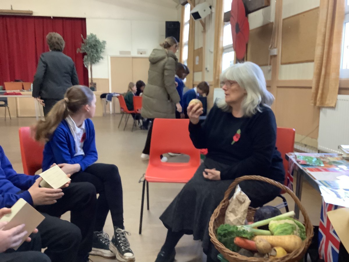 RPS_Kingfishers's tweet photo. we learnt about rationing and what food was eaten in WW2- this little bear was over 100 years old! @River https://t.co/3ifqKEauue