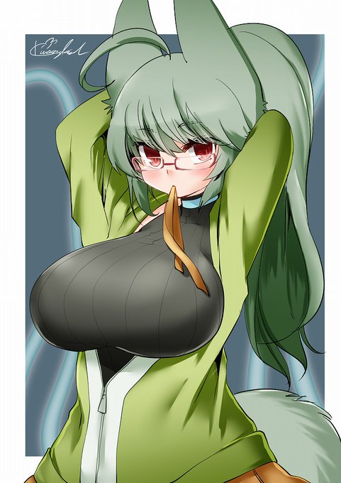 霊体触手付き狐。エナドレスキルを持つ。敵でも味方でもない、自分が楽しいと思える方に付く。人当たりはよく、無闇には襲わない。エナドレは必要以上に行うことはないが、稀に遊び半分ですることはある。 #狐の話 