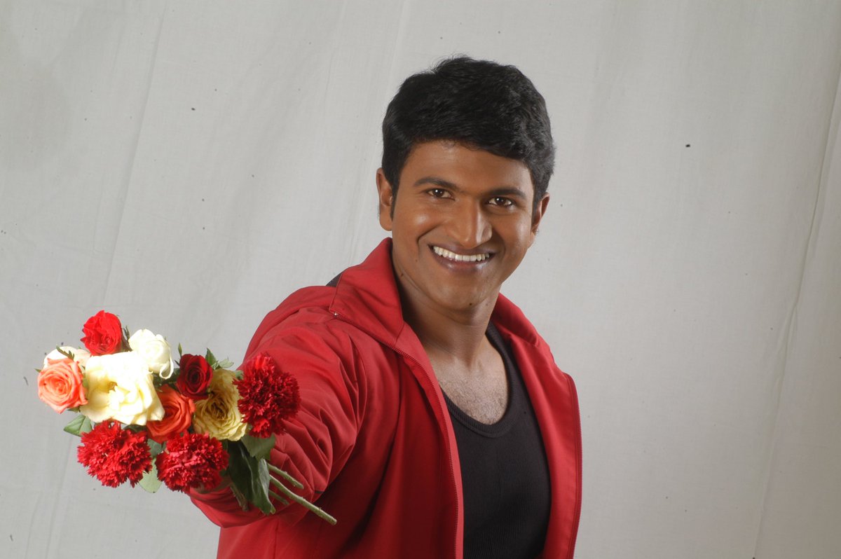 ನಮ್ಮ ಬಸವ ❤️✨

#TheRajkumars #PuneethRajkumarLivesOn #NammaBasava #Appu #PowerStar #PuneethRajkumar #DrPuneethRajkumar #KarnatakaRatnaDrPuneethRajkumar