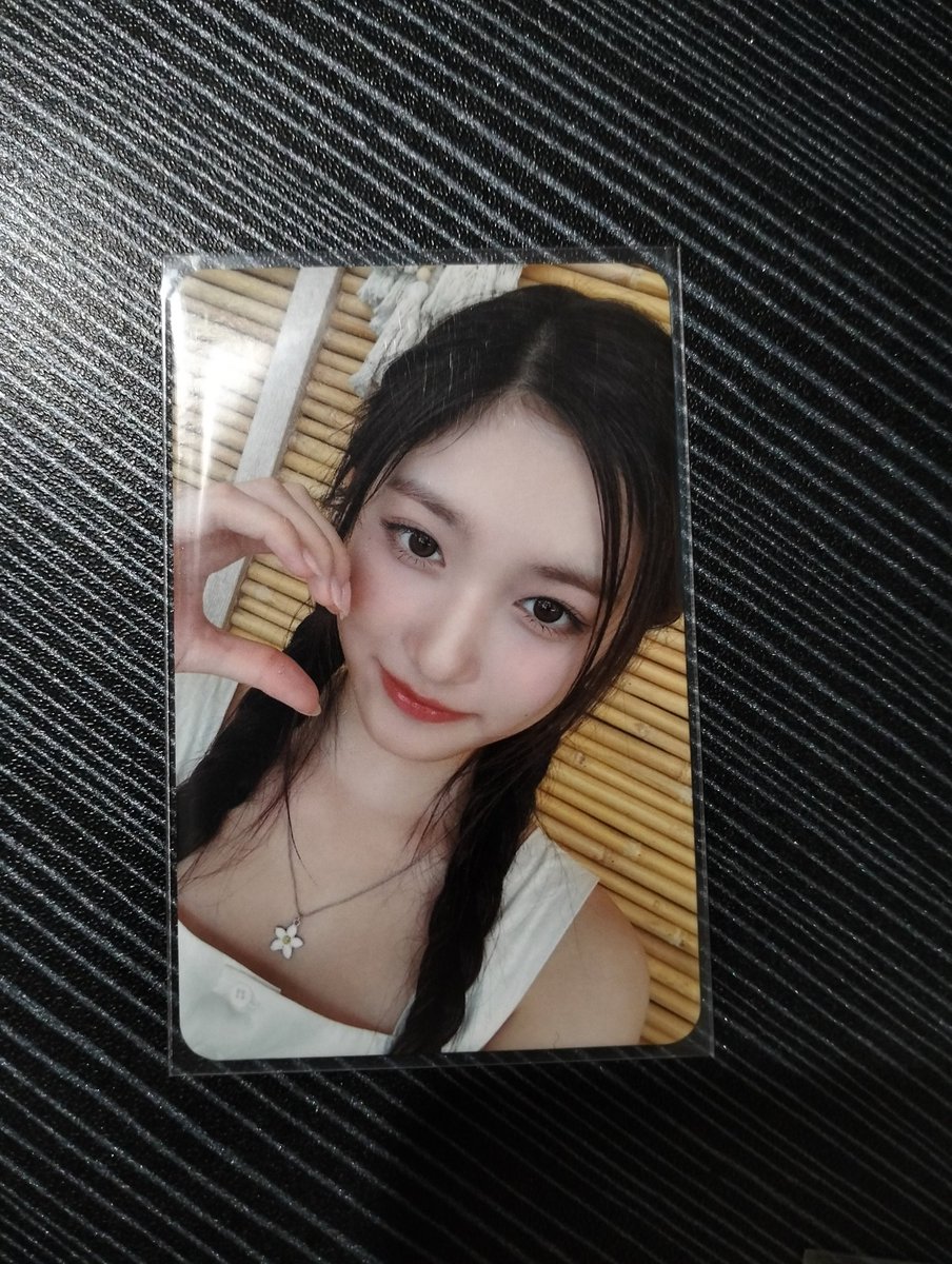 Hello, <a href="/shnlvbot/">love, winter.</a> 🫶🏻
✧⁠*⁠。
One of my prios, Leeseo came home safely today. TYSM for always updating me and for the smooth transaction. ><

#zesthcmailz