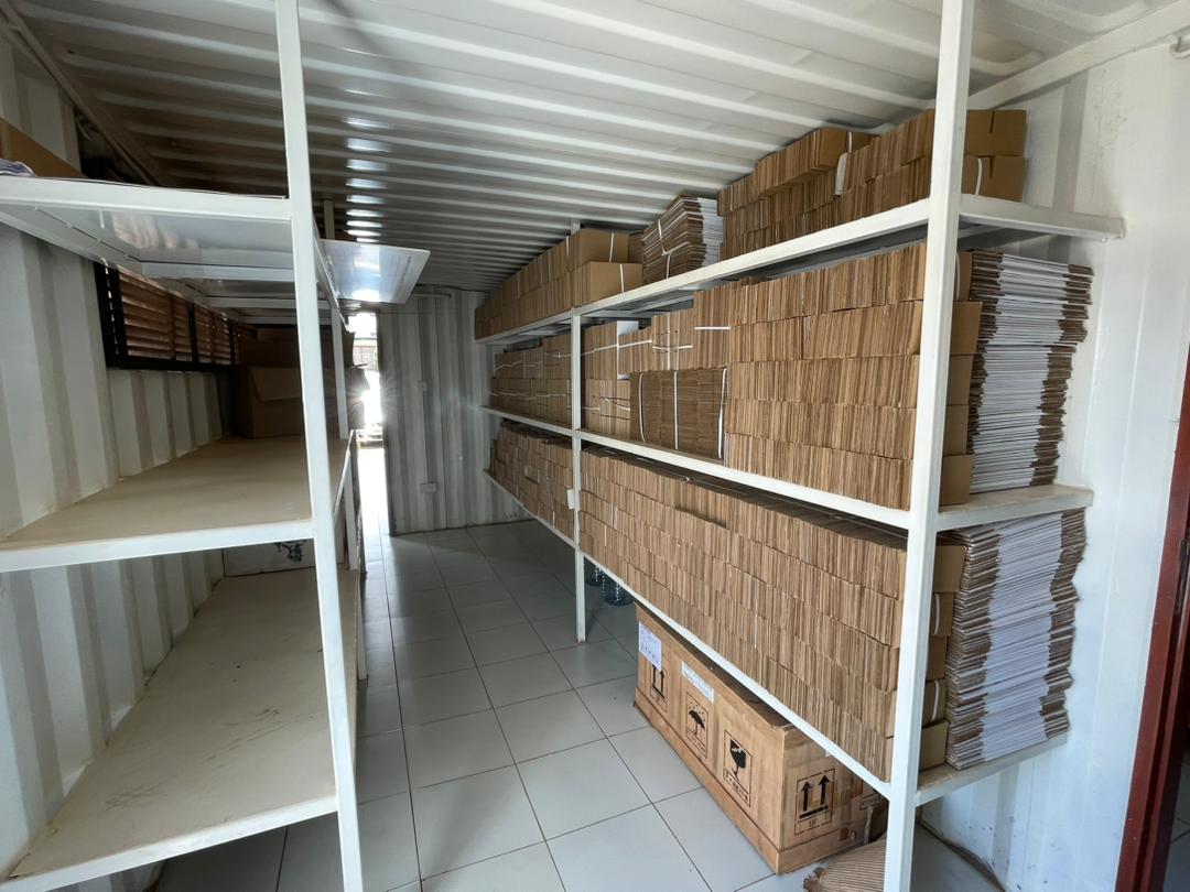 Storage isn't about putting things away, it's about creating space for innovation. Elizabeth, our Admin and Head of Storage Management, breaks it down in her latest article on how storage facilities are driving progress in the modern world.  

abjaestate.com/what-do-you-kn…

#WeAreABJA