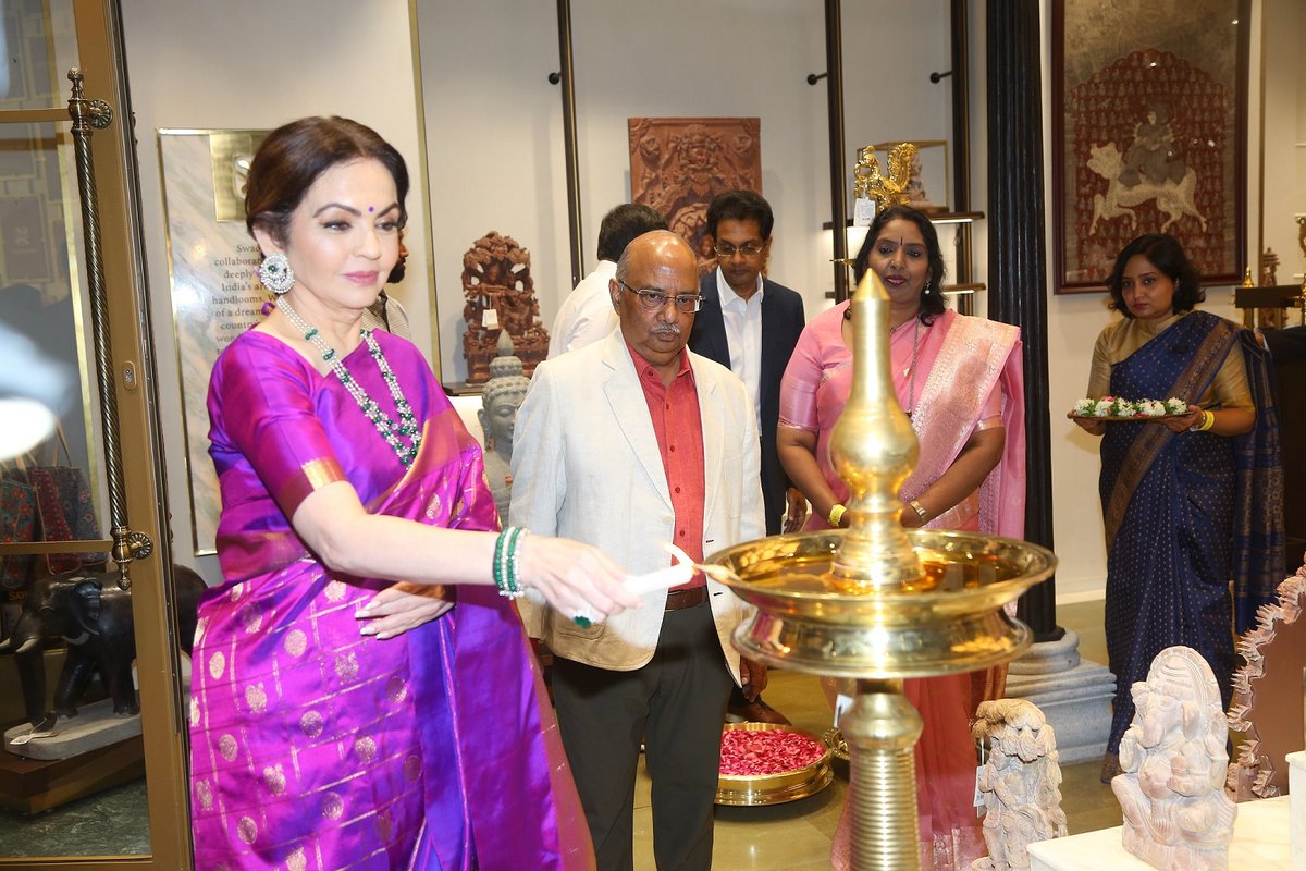 Reliance Retail’s first standalone Swadesh store opens in Hyderabad