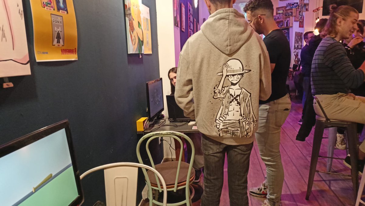 ChumasGames's tweet image. ¡Muchas gracias a @EarlyIndie @Checkpoint_BCN por el evento de ayer! ✨

Fue muy guay volver a enseñar PANIK, poder conocer a más devs, charlar y reencontrarse con gente guay 🫶🏻