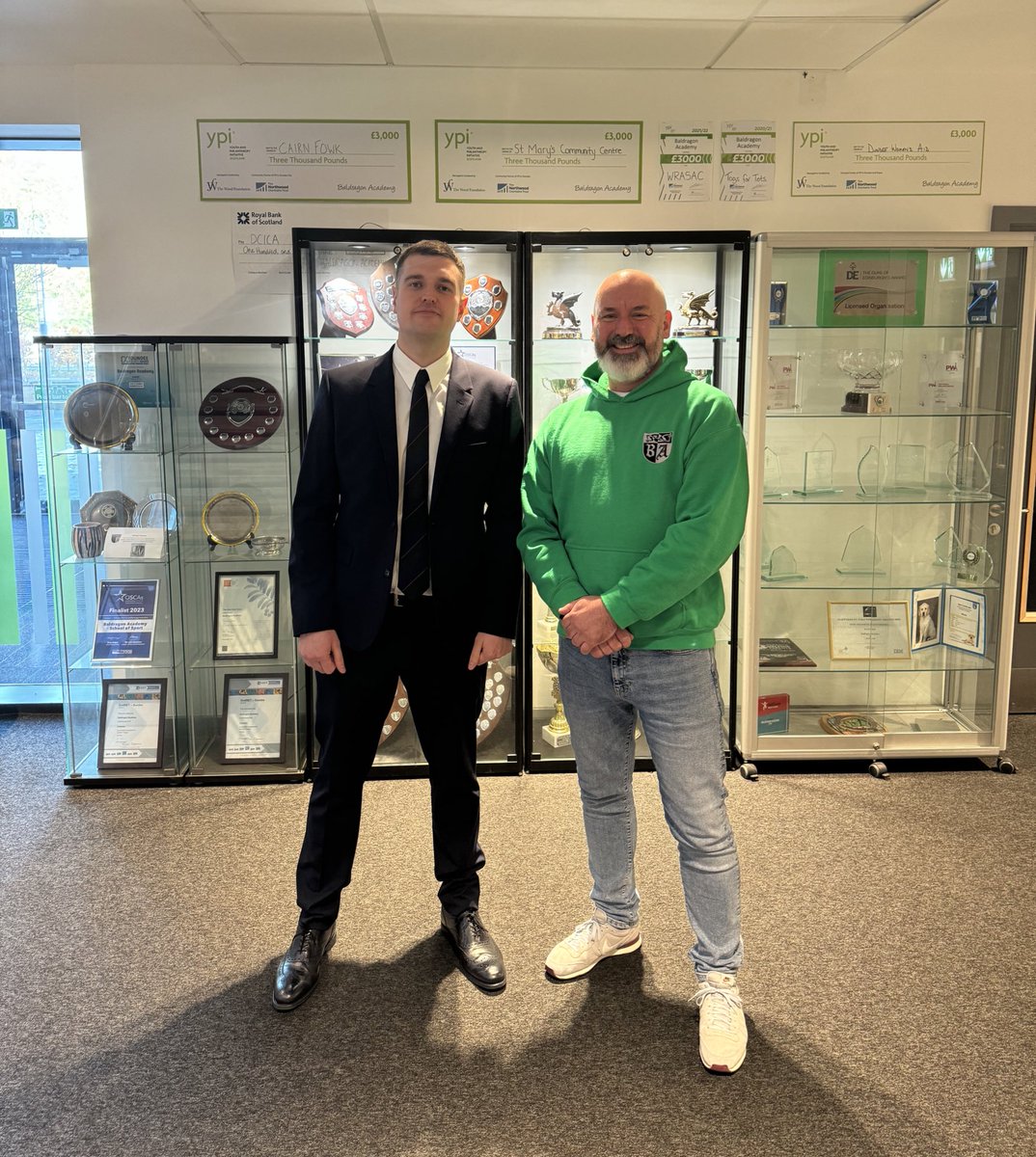 Graeme Armstrong (@g_armstrong21) on Twitter photo Delighted to be back in <a href="/BaldragonAcad/">Baldragon Academy</a> in Kirkton today working with Hugh Mcaninch and his staff.
Total commitment and consistency for Dundee’s young people. Very proud to support.
#ViolencePrevention Delighted to be back in <a href="/BaldragonAcad/">Baldragon Academy</a> in Kirkton today working with Hugh Mcaninch and his staff.
Total commitment and consistency for Dundee’s young people. Very proud to support.
#ViolencePrevention