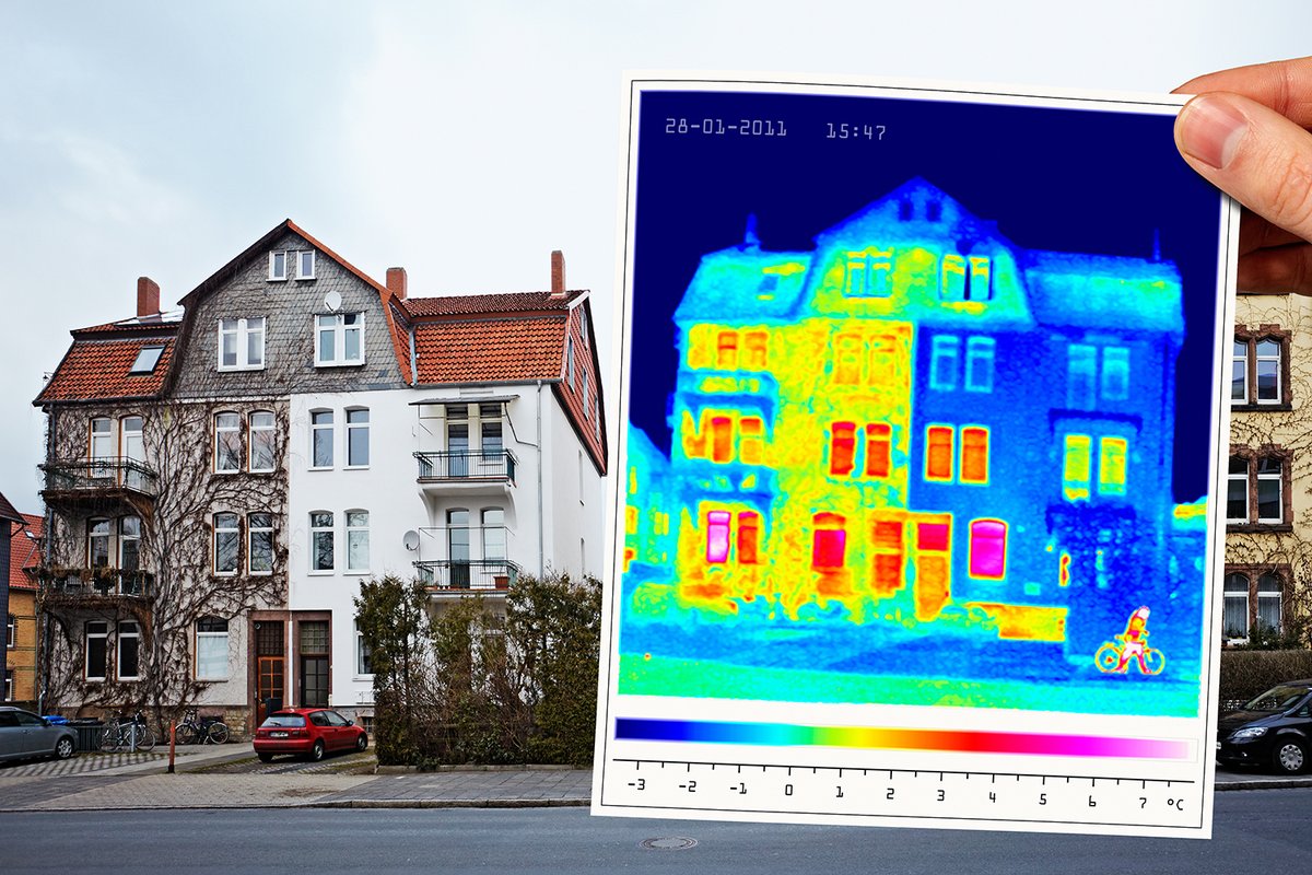 Thermo-Touren zum energetischen Sanieren: Die Behörde für Stadtentwicklung und Wohnen untersucht in 3 Bezirken Wohnhäuser mit Wärmebildkamera und Bürgerinnen und Bürger sind eingeladen, die Touren zu begleiten (Anmeldung ab dem 13. November). t1p.de/o1qdd