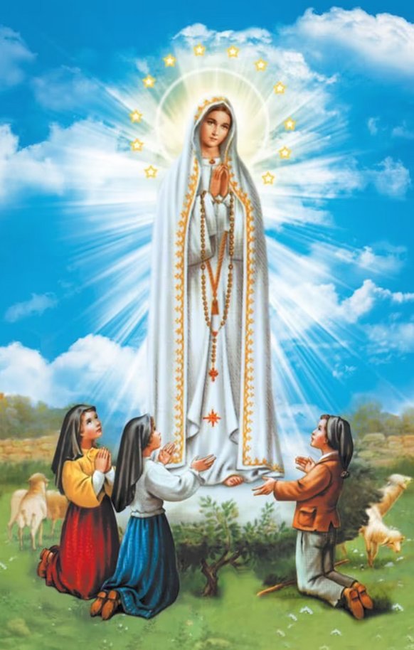 FlatTrads's tweet image. Our Lady at Fatima in 1917 asked in every single apparition there to pray the rosary every day. We should listen to her. She knows best. #praytherosary #Catholictwitter