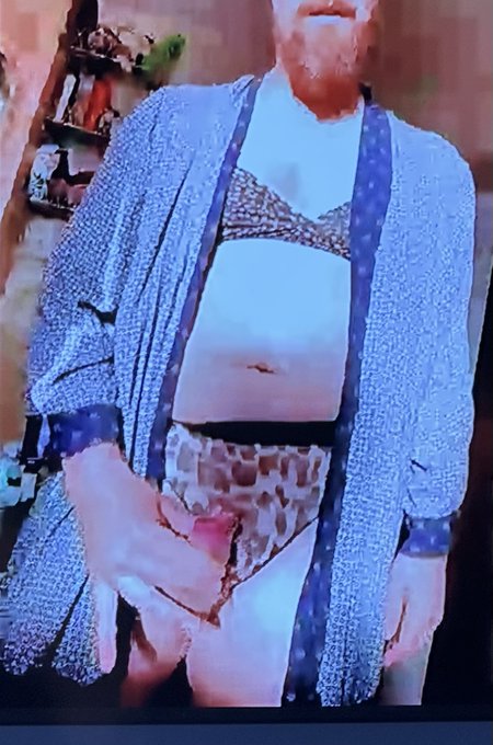 Ginger Slut #slutoftheweek 😍 https://t.co/PBy2NqK4WL<a href="/tag/slutoftheweek"class="tags">#slutoftheweek</a>