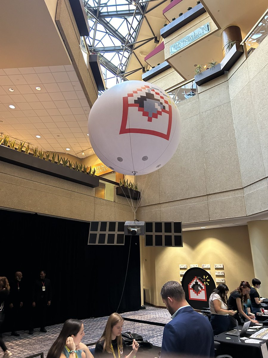 Chinese spy balloon floated over to  @CYBERWARCON