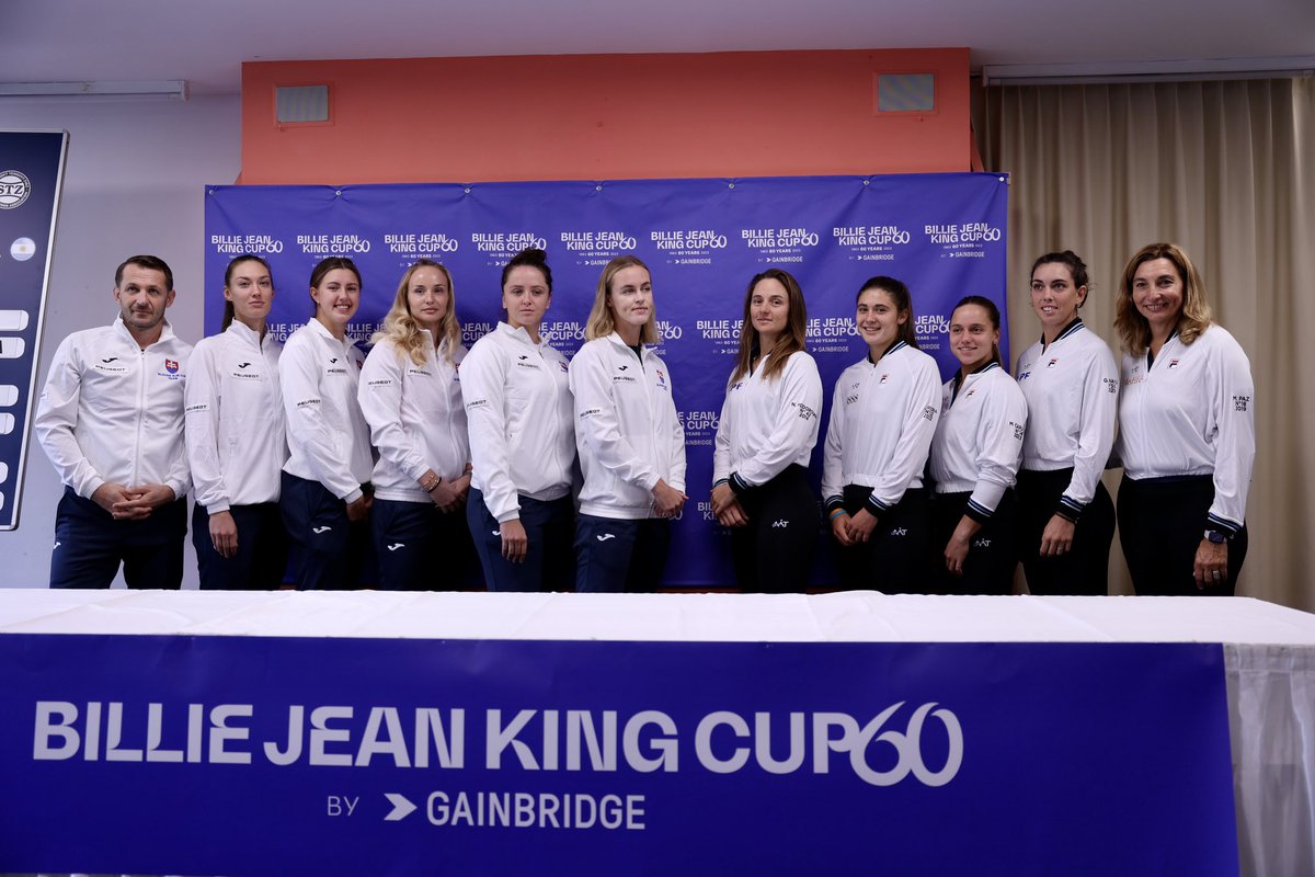 #BJKCup: Se sorteó el orden de juego 🇸🇰🆚🇦🇷 1️⃣ Anna K. Schmiedlova 🆚 Julia Riera 2️⃣ Viktoria Hruncakova 🆚 Nadia Podoroska 🗓️ 10-11/11 (11:00 y 9:00) 🏟️ NTC Arena 📺 @TyCSports y @TyCSportsPlay