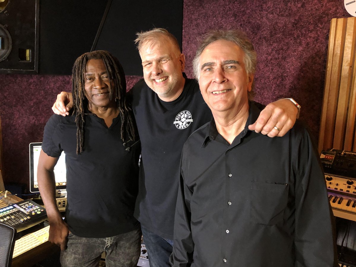 SylviaMassy's tweet photo. Friends at NAMM: Jimmy Douglass, Paul Smith, Glenn Coleman,
We'll all miss Glenn (RIP). He made some great gear, I am lucky to use my Coleman Audio switchers every day. Thank you Glenn.
#glenncoleman #colemanaudio @nammshow #jimmydouglass #paulsmith #8daysaweek https://t.co/pEIEpL7nJ5
