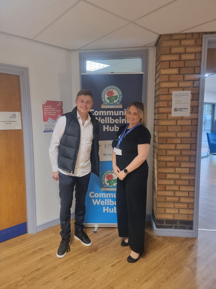 thelotusMH's tweet photo. Thrilled to meet @Rovers manager Jon Dahl Tomasson at our first day at the incredible Blackburn Rovers Community Wellbeing Hub yesterday. Fantastic work being done at @BRFCTrust 

We're there every Wednesday, offering mental health support to parents and carers https://t.co/k5Ek3VxDXr