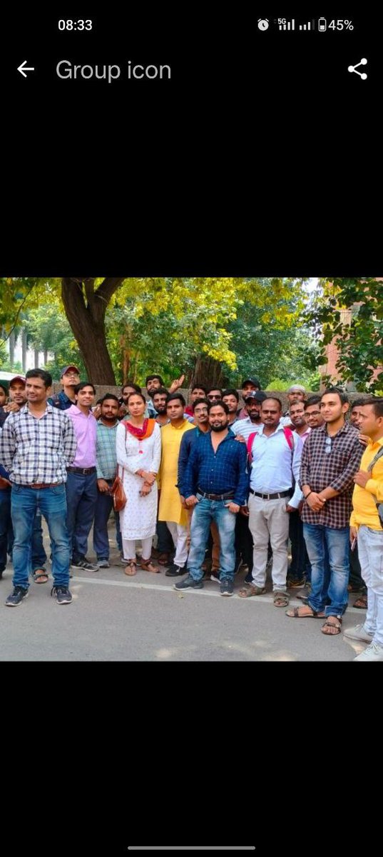 therupeshtiwari's tweet photo. इको गार्डन लखनऊ में शान्तिपूर्ण धरने पर बैठे ये युवा अभ्यार्थी जिनके चेहरे पर उदासी और अवसाद साफ़ दिख जायेगा 
 UPSSSC द्वार आयोजित ASO/ARO- 2019 भर्ती प्रक्रिया 4 वर्ष बाद भी पूरी नहीं की जा सकी।
अंतिम परिणाम के लिऐ धरने पर बैठेअभ्यर्थी  @myogioffice @CMOfficeUP
@brajeshpathakup https://t.co/qGLWpR5Rr7