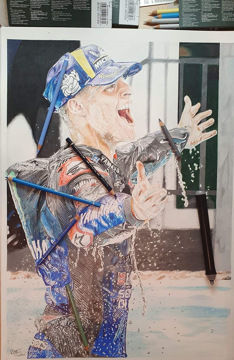 As its getting to the back end of the season i thought id share this colour pencil drawing from last year. Was happy with this one overall although the water drops were not fun!