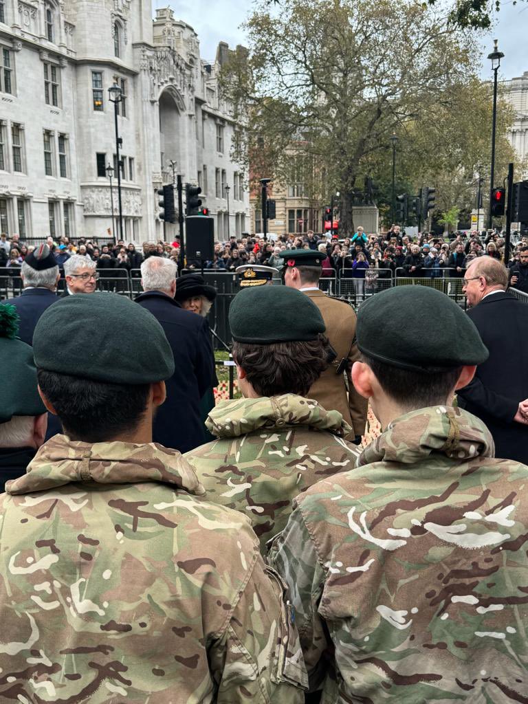 After helping set up the Field of Remembrance at Westminster Abbey last weekend some cadets were present today at the dedication ceremony. An honour to be present alongside veterans and colleagues from the Reserves <a href="/ArmyCadetsUK/">Army Cadets UK</a> <a href="/ArmyCadetsNWLon/">Middlesex & North West London ACF</a> <a href="/7RIFLES_CO/">CO 7 RIFLES</a>