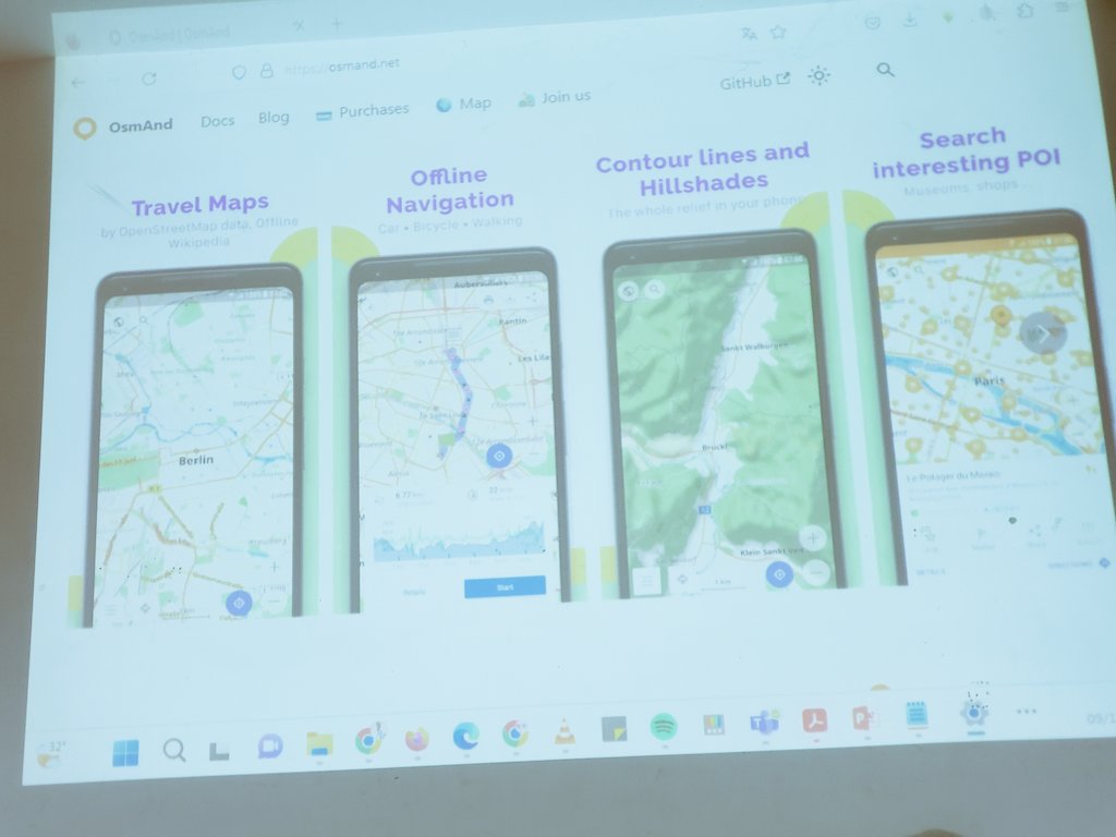 #MakeAfrica2023 - Workshop Comment cartographier et se repérer grâce à @openstreetmap avec @AKEAmazan de @OSMTogo #opensource #openstreetmap #MakeAfrica #Tech #FractureNumerique