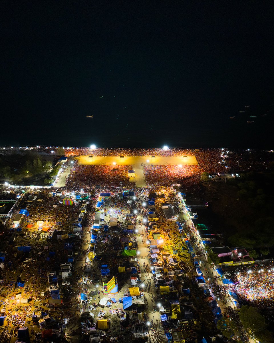 shabinpshams's tweet photo. Kulasai from the top🕊️ which one is your favourite?

@shabinpshams 

#DJI #Kulasai #Dussera https://t.co/ToxwgIQm9V