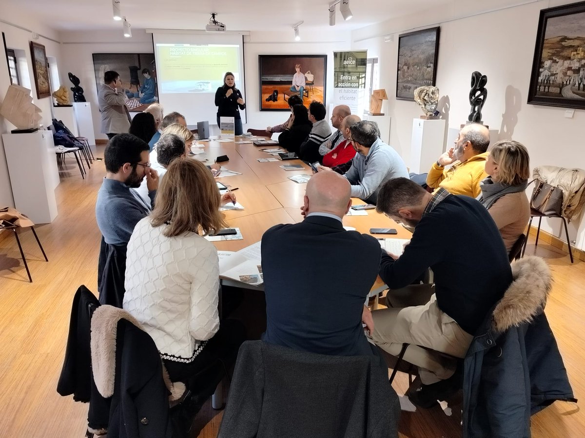 ¡Éxito en el desayuno de trabajo del proyecto HÁBITAT de TIERRA DE CAMPOS! 

Seguimos adelante con ideas, proyectos y sinergías para el fomento del desarrollo de nuestros territorios

#habitat #tierradecampos #psh #plansectorialdelhabitat <a href="/ClusterAeice/">AEICE Clúster de Hábitat Eficiente</a>