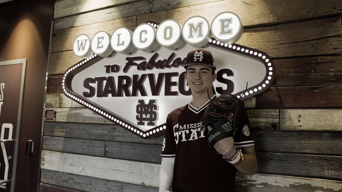 Officially a Bulldog! ✍️ #hailstate 🐶@HailStateBB @lemo22 @AdmiralGameday