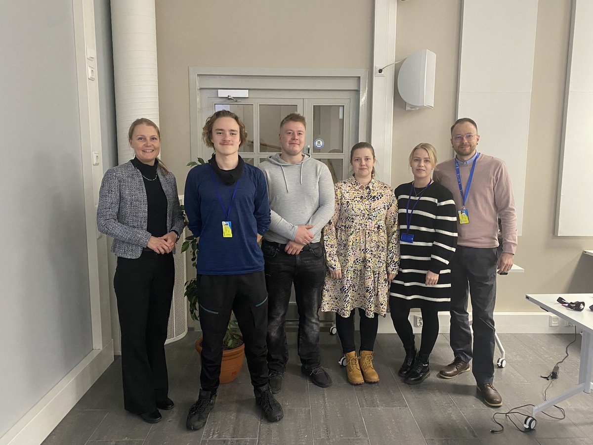 Kestävyyskeisarit rakentavat kestävää kaupunkia, myös keisareille 👑 #liikennehaaste #lahti72 <a href="/LahdenKaupunki/">Lahden kaupunki / City of Lahti</a> <a href="/vaylafi/">Väylävirasto</a> <a href="/PHliitto/">Päijät-Hämeen liitto</a> @PelicansFi  <a href="/teliafinland/">Telia Finland</a> <a href="/UponorSuomi/">Uponor Suomi</a> <a href="/ramboll_fi/">Ramboll Finland</a> <a href="/UniLUT/">LUT University 🚀</a> <a href="/LABfinland/">LABfinland</a>